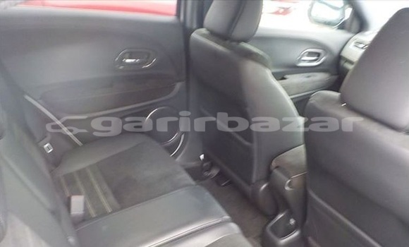 কেনা আমদানি Honda Vezel White গাড়ী মধ্যে ঢাকা মধ্যে Dhaka কেনা আমদানি Honda Vezel White গাড়ী মধ্যে ঢাকা মধ্যে Dhaka