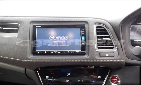 কেনা আমদানি Honda Vezel White গাড়ী মধ্যে ঢাকা মধ্যে Dhaka কেনা আমদানি Honda Vezel White গাড়ী মধ্যে ঢাকা মধ্যে Dhaka