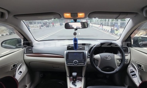 Buy Used 2012 Toyota Premio in Dhaka, Dhaka Buy Used 2012 Toyota Premio in Dhaka, Dhaka