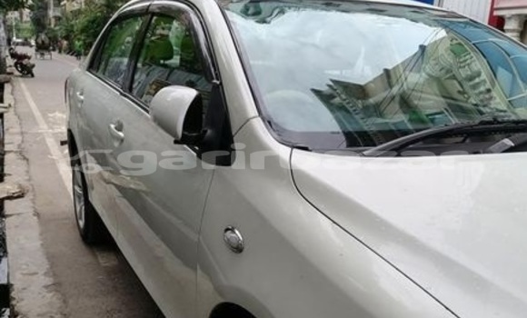 Buy Used 2011 Toyota Axio in Dhaka, Dhaka Buy Used 2011 Toyota Axio in Dhaka, Dhaka