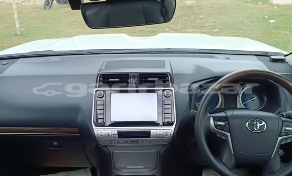 Buy Import 2018 Toyota Land Cruiser Prado in Dhaka, Dhaka Buy Import 2018 Toyota Land Cruiser Prado in Dhaka, Dhaka