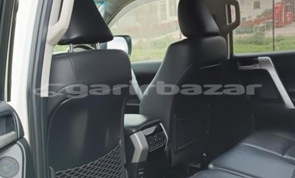 Buy Import 2018 Toyota Land Cruiser Prado in Dhaka, Dhaka Buy Import 2018 Toyota Land Cruiser Prado in Dhaka, Dhaka