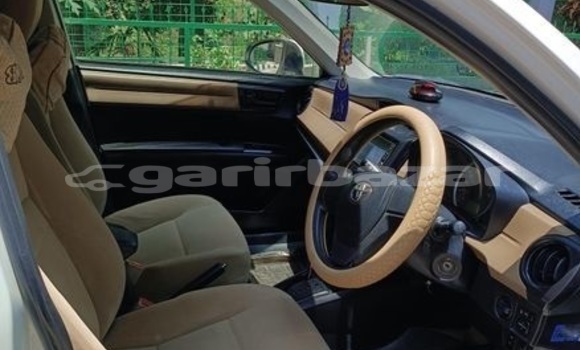Buy Used 2012 Toyota Axio in Dhaka, Dhaka Buy Used 2012 Toyota Axio in Dhaka, Dhaka