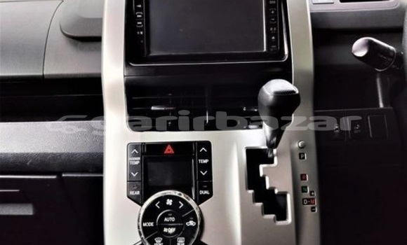 কেনা ব্যবহৃত Toyota Noah Purple গাড়ী মধ্যে ঢাকা মধ্যে Dhaka কেনা ব্যবহৃত Toyota Noah Purple গাড়ী মধ্যে ঢাকা মধ্যে Dhaka