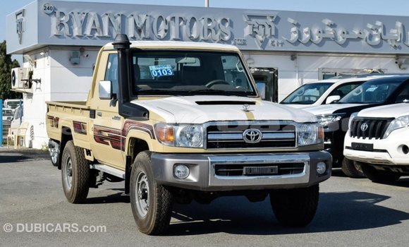 Buy Import 2018 Toyota Land Cruiser in Import - Dubai, Bandarban Buy Import 2018 Toyota Land Cruiser in Import - Dubai, Bandarban