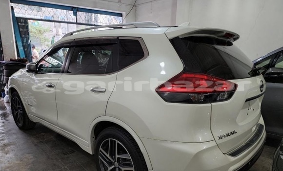 কেনা আমদানি Nissan X-Trail Mode Premier White গাড়ী মধ্যে ঢাকা মধ্যে Dhaka কেনা আমদানি Nissan X-Trail Mode Premier White গাড়ী মধ্যে ঢাকা মধ্যে Dhaka