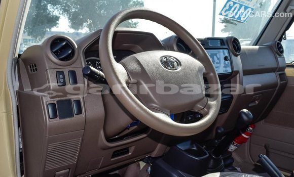 Buy Import 2018 Toyota Land Cruiser in Import - Dubai, Bandarban Buy Import 2018 Toyota Land Cruiser in Import - Dubai, Bandarban