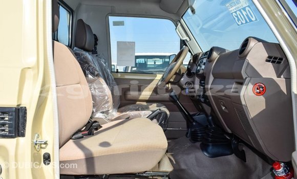 Buy Import 2018 Toyota Land Cruiser in Import - Dubai, Bandarban Buy Import 2018 Toyota Land Cruiser in Import - Dubai, Bandarban