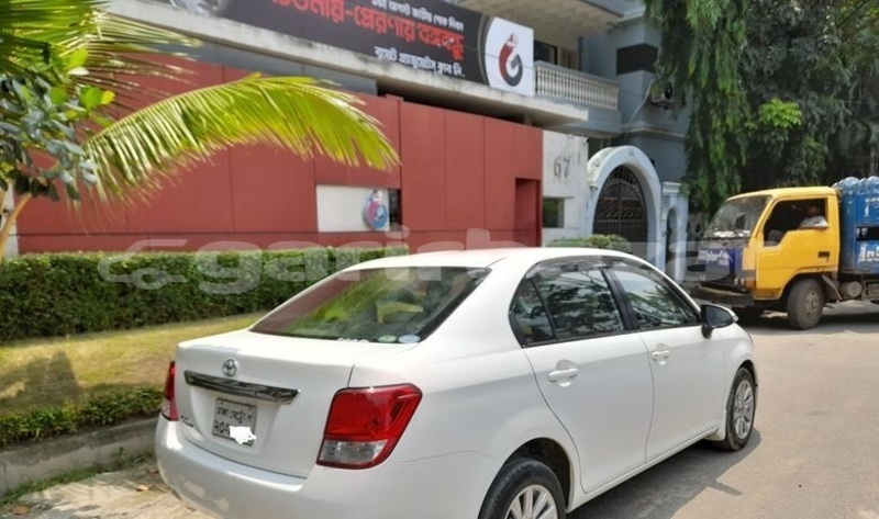 Big with watermark toyota axio dhaka dhaka 5710
