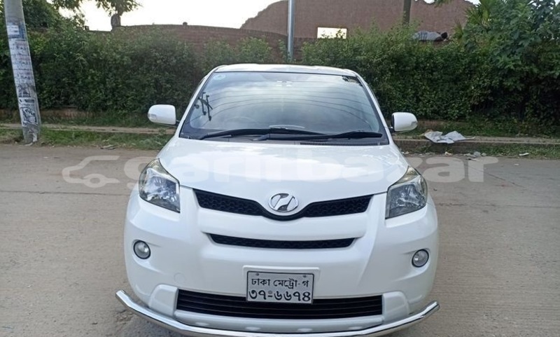 Big with watermark toyota ist dhaka dhaka 5733