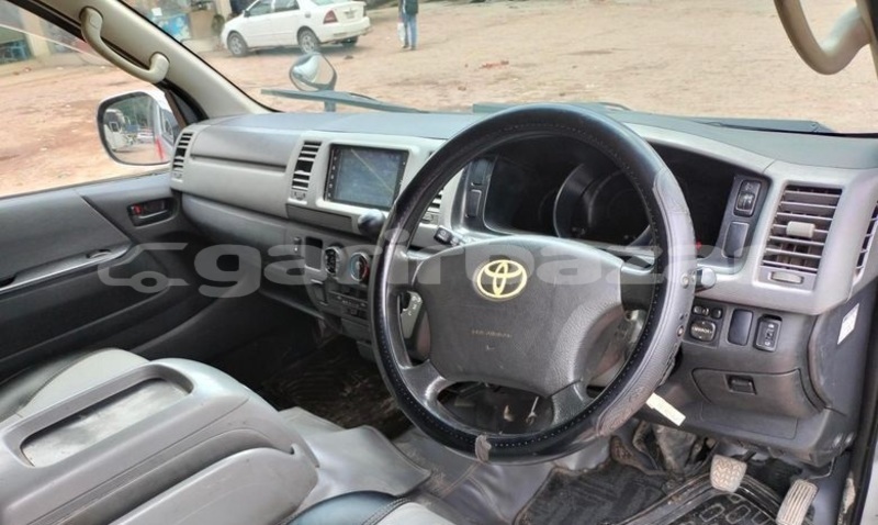 Big with watermark toyota hiace dhaka dhaka 5743
