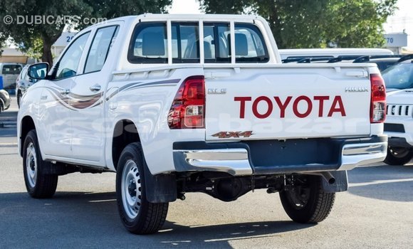 Buy Import 2019 Toyota Hilux in Import - Dubai, Bandarban Buy Import 2019 Toyota Hilux in Import - Dubai, Bandarban