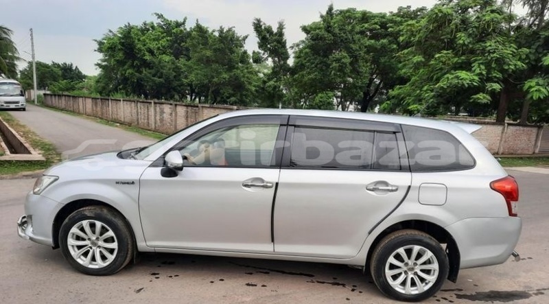 Big with watermark toyota fielder dhaka dhaka 5801