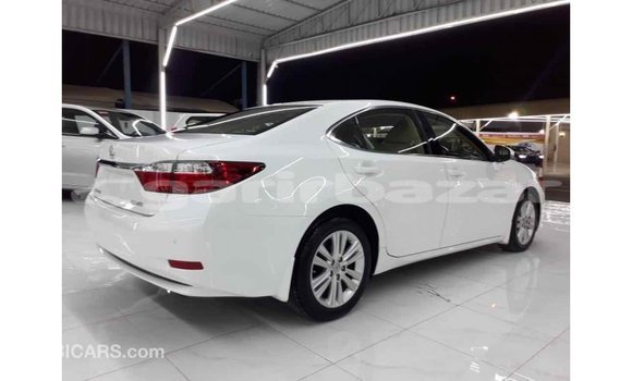 Buy Import 2014 Lexus ES in Import - Dubai, Bandarban Buy Import 2014 Lexus ES in Import - Dubai, Bandarban