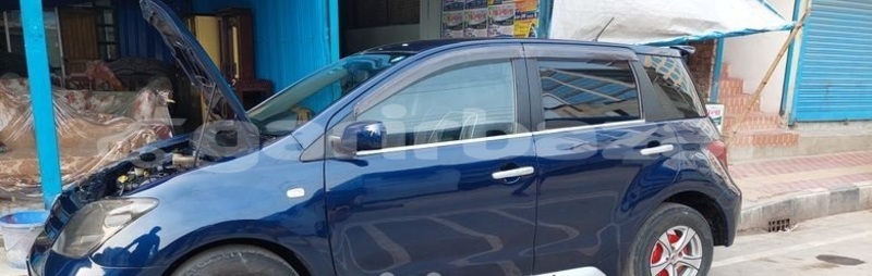 Big with watermark toyota ist dhaka dhaka 5820