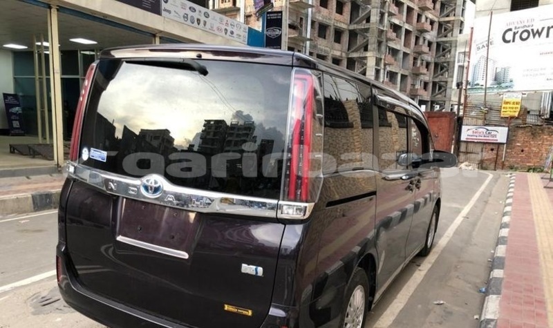 Big with watermark toyota noah dhaka dhaka 5856