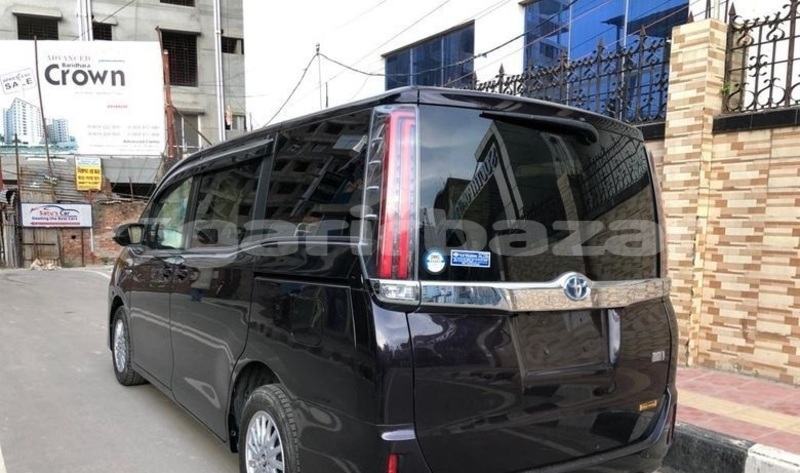 Big with watermark toyota noah dhaka dhaka 5856