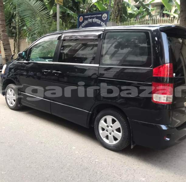 Big with watermark toyota noah dhaka dhaka 5924
