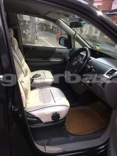 Big with watermark toyota noah dhaka dhaka 5924