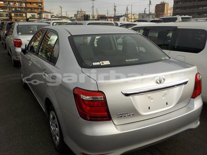 Big with watermark toyota axio dhaka dhaka 5940