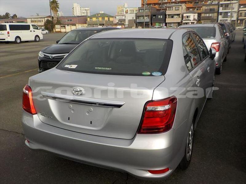 Big with watermark toyota axio dhaka dhaka 5940
