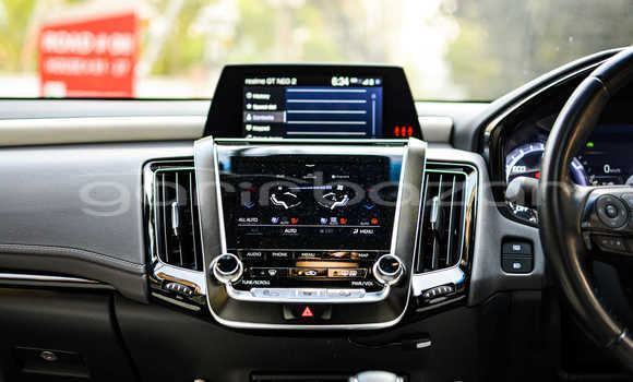 Buy Import 2018 Toyota Crown RS Advance in Dhaka, Dhaka Buy Import 2018 Toyota Crown RS Advance in Dhaka, Dhaka