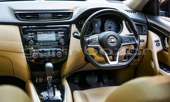 Buy Used 2020 Nissan X-Trail in Dhaka, Dhaka Buy Used 2020 Nissan X-Trail in Dhaka, Dhaka