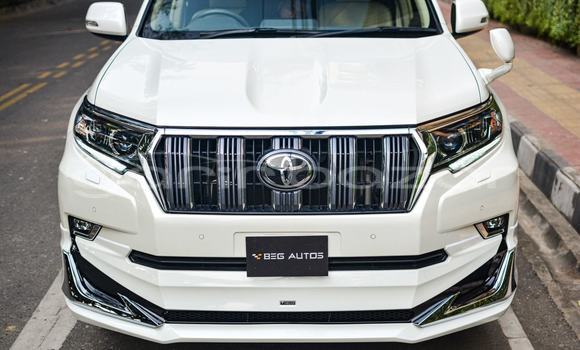 Buy Used 2018 Toyota Land Cruiser Prado in Dhaka, Dhaka Buy Used 2018 Toyota Land Cruiser Prado in Dhaka, Dhaka