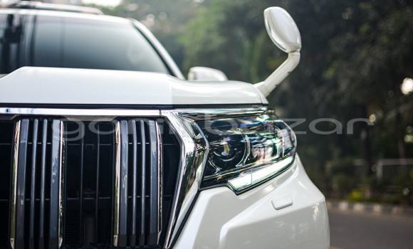 Buy Used 2018 Toyota Land Cruiser Prado in Dhaka, Dhaka Buy Used 2018 Toyota Land Cruiser Prado in Dhaka, Dhaka