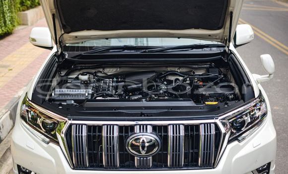 Buy Used 2018 Toyota Land Cruiser Prado in Dhaka, Dhaka Buy Used 2018 Toyota Land Cruiser Prado in Dhaka, Dhaka