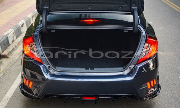 Buy Used 2017 Honda Civic in Dhaka, Dhaka Buy Used 2017 Honda Civic in Dhaka, Dhaka