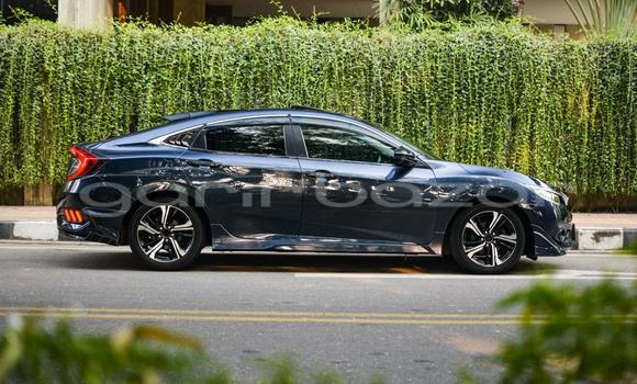 Buy Used 2017 Honda Civic in Dhaka, Dhaka Buy Used 2017 Honda Civic in Dhaka, Dhaka