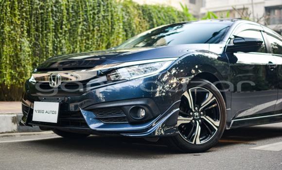 Buy Used 2017 Honda Civic in Dhaka, Dhaka Buy Used 2017 Honda Civic in Dhaka, Dhaka
