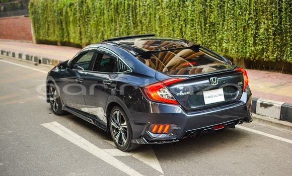 Buy Used 2017 Honda Civic in Dhaka, Dhaka Buy Used 2017 Honda Civic in Dhaka, Dhaka