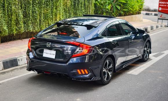 Buy Used 2017 Honda Civic in Dhaka, Dhaka Buy Used 2017 Honda Civic in Dhaka, Dhaka