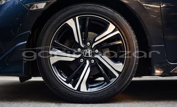 Buy Used 2017 Honda Civic in Dhaka, Dhaka Buy Used 2017 Honda Civic in Dhaka, Dhaka