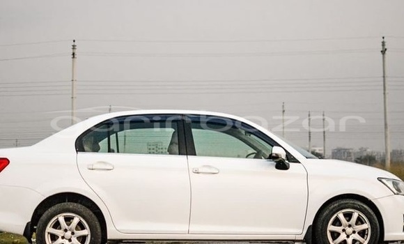 কেনা ব্যবহৃত Toyota Axio White গাড়ী মধ্যে ঢাকা মধ্যে Dhaka কেনা ব্যবহৃত Toyota Axio White গাড়ী মধ্যে ঢাকা মধ্যে Dhaka