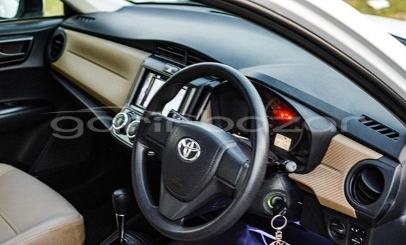 কেনা ব্যবহৃত Toyota Axio White গাড়ী মধ্যে ঢাকা মধ্যে Dhaka কেনা ব্যবহৃত Toyota Axio White গাড়ী মধ্যে ঢাকা মধ্যে Dhaka