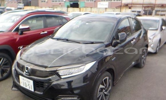 Buy Import 2018 Honda Vezel in Dhaka, Dhaka Buy Import 2018 Honda Vezel in Dhaka, Dhaka
