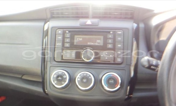 Buy Import 2017 Toyota Axio in Dhaka, Dhaka Buy Import 2017 Toyota Axio in Dhaka, Dhaka