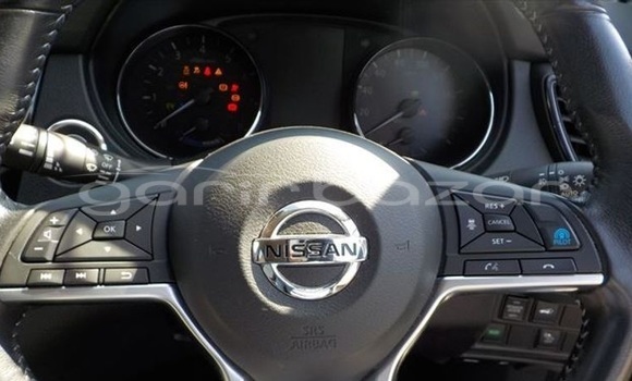 Buy Import 2017 Nissan X-Trail in Dhaka, Dhaka Buy Import 2017 Nissan X-Trail in Dhaka, Dhaka