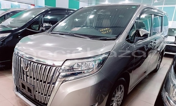 কেনা আমদানি Toyota Esquire Brown গাড়ী মধ্যে ঢাকা মধ্যে Dhaka কেনা আমদানি Toyota Esquire Brown গাড়ী মধ্যে ঢাকা মধ্যে Dhaka