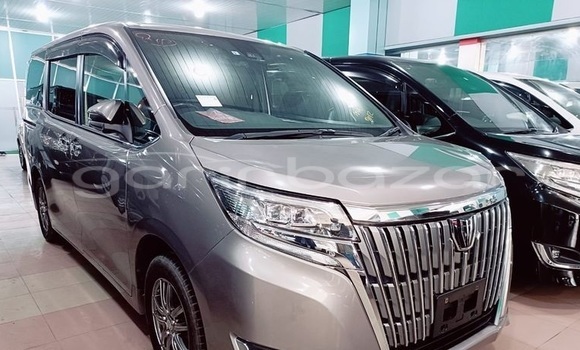 কেনা আমদানি Toyota Esquire Brown গাড়ী মধ্যে ঢাকা মধ্যে Dhaka কেনা আমদানি Toyota Esquire Brown গাড়ী মধ্যে ঢাকা মধ্যে Dhaka