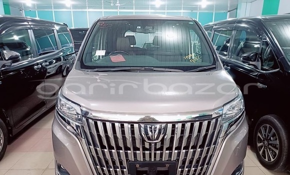 কেনা আমদানি Toyota Esquire Brown গাড়ী মধ্যে ঢাকা মধ্যে Dhaka কেনা আমদানি Toyota Esquire Brown গাড়ী মধ্যে ঢাকা মধ্যে Dhaka