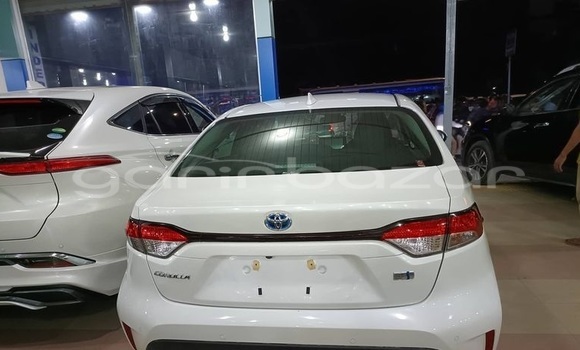 Buy Import 2021 Toyota Corolla in Dhaka, Dhaka Buy Import 2021 Toyota Corolla in Dhaka, Dhaka