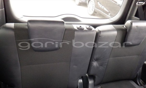 Buy Import 2017 Toyota Noah in Dhaka, Dhaka Buy Import 2017 Toyota Noah in Dhaka, Dhaka