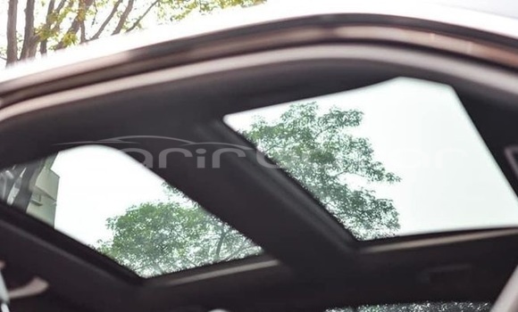 Buy Used 2010 Mercedes-Benz E–Class in Dhaka, Dhaka Buy Used 2010 Mercedes-Benz E–Class in Dhaka, Dhaka