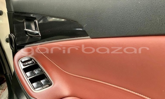 Buy Used 2014 Toyota Crown in Dhaka, Dhaka Buy Used 2014 Toyota Crown in Dhaka, Dhaka