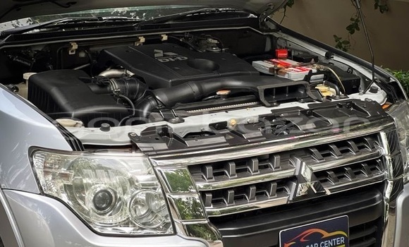 Buy Used 2010 Mitsubishi Pajero in Dhaka, Dhaka Buy Used 2010 Mitsubishi Pajero in Dhaka, Dhaka