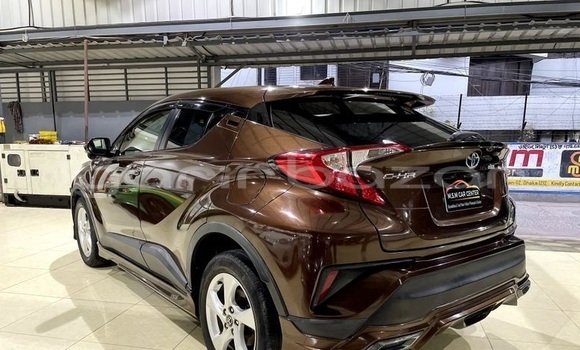 Buy Used 2017 Toyota CH-R in Dhaka, Dhaka Buy Used 2017 Toyota CH-R in Dhaka, Dhaka